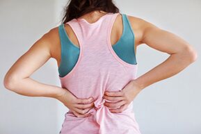 Krūtinės ląstos osteochondrozės požymiai ir simptomai