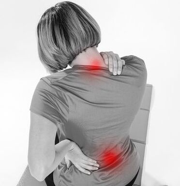 Skausmas kakle ir nugaroje